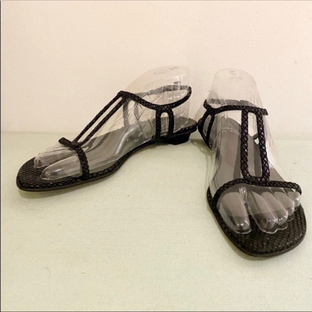 Stuart Weitzman Leather Strappy Flat Sandals